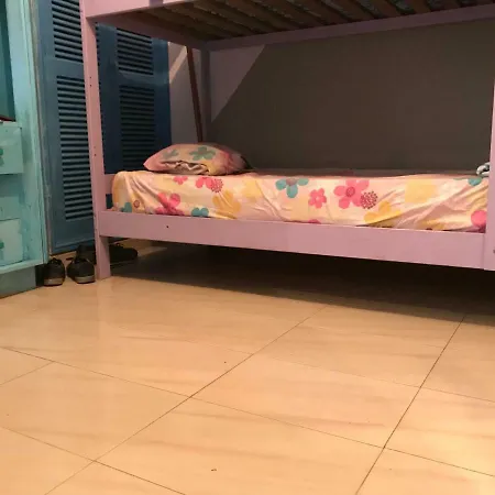 Hostel Elmundostel